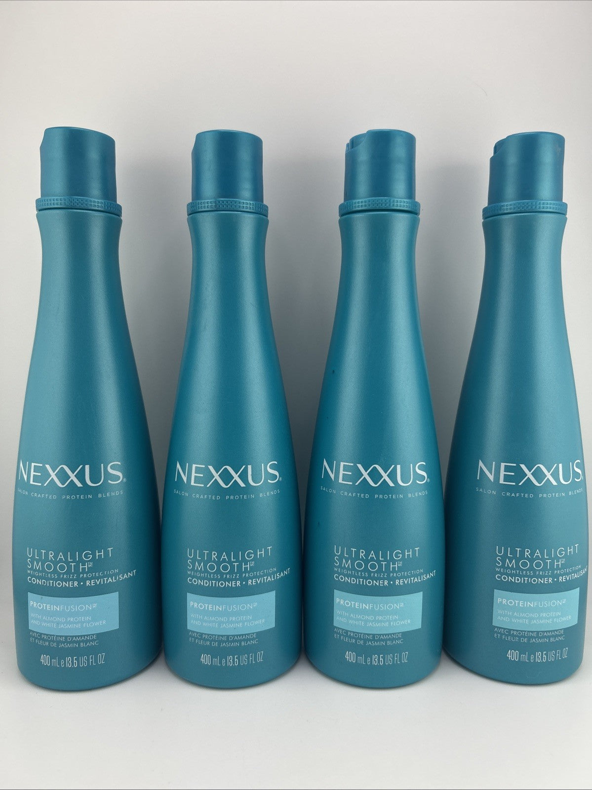 Nexxus Ultralight Smooth Weightless Frizz Protection Conditioner 13.5oz 4 Pack